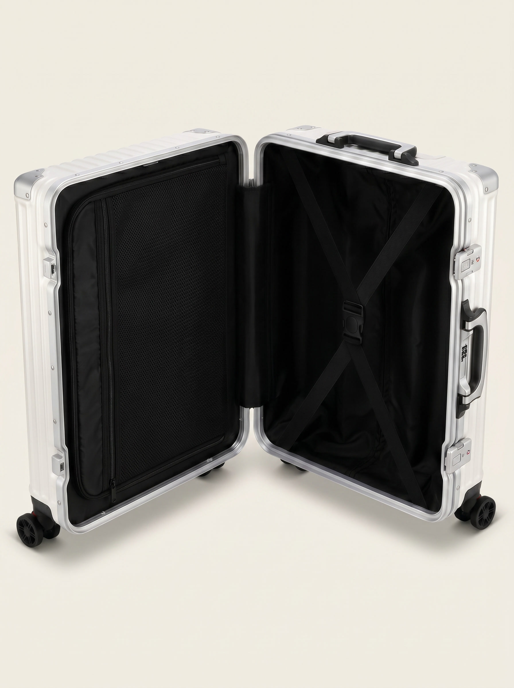 TRACE Odyssey White 開き